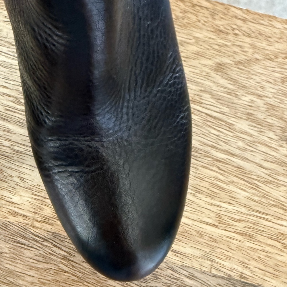 COACH size 7 ADAIR Black Leather pebble Knee-High Boots - Picture 10 of 16